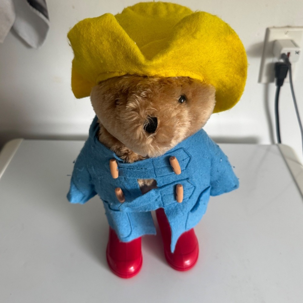 Vintage 1981 Paddington Bear Plush Eden Toys Blue Coat Yellow Hat Red Boots 8"